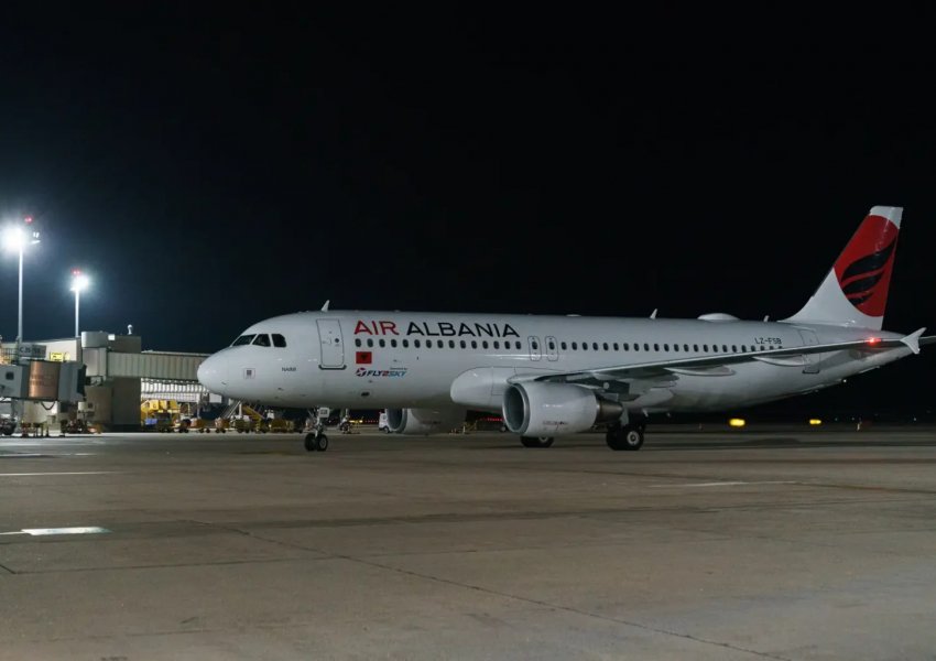 Mbi 5 orë në aeroportin ‘Nënë Tereza’/ 100 qytetarë ‘ngecin’ në holl: Air Albania ka shtyrë udhëtimin, kompania s’na sqaron