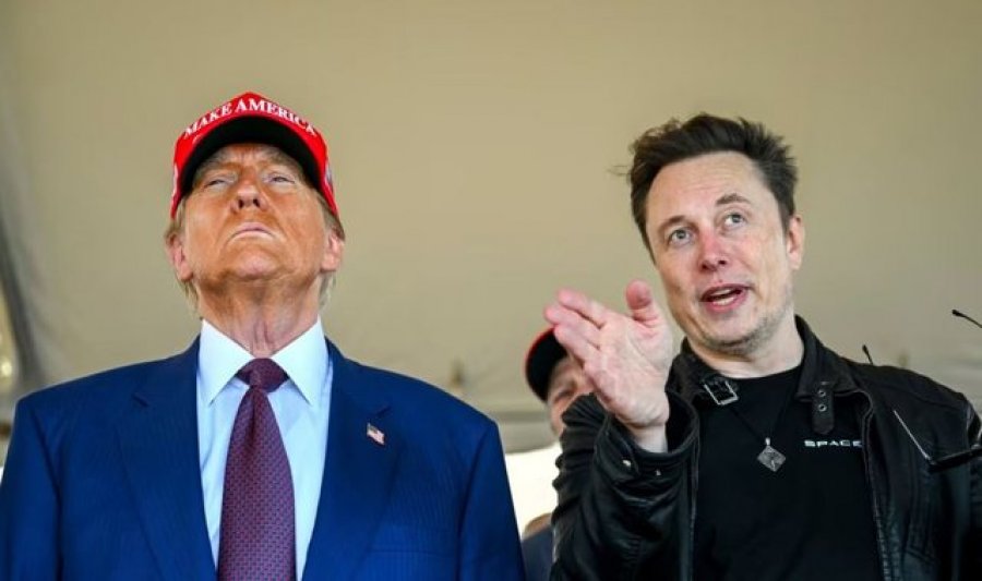 Trump kritikoi planin e Musk për një parti të re dhe tha se kishte 'dalë nga binarët', Tesla humbet miliarda