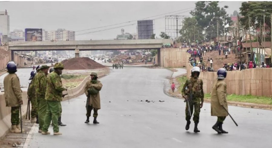Nairobi në gjendje të jashtëzakonshme prej protestave, bllokohen rrugët dhe rritet tensioni