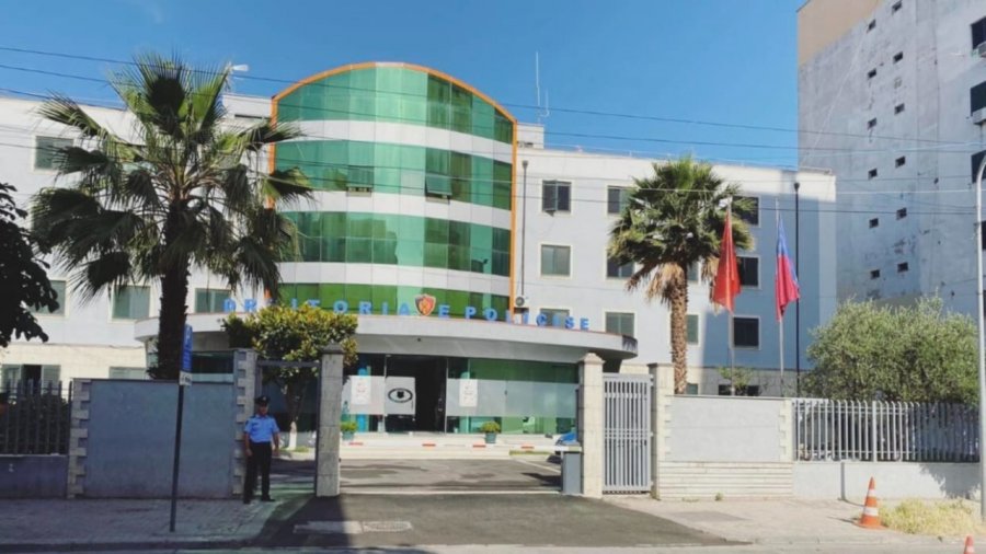 Nga trafiku i drogës tek aksidentet dhe drejtimi i mjetit në gjendje të dehur, disa të ndaluar në Durrës në orët e fundit