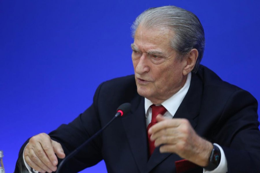 Ndërtimet në Theth/ Berisha: Ramaduro një mashtrues ordiner, zonja e ka të vetën tokën në Theth, ai mashtron