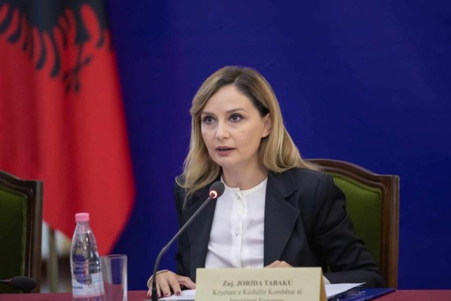 Pak orë para votimit të raporti të Shqipërisë/ Tabaku: Europa na sheh si europianë. Qeveria jo!