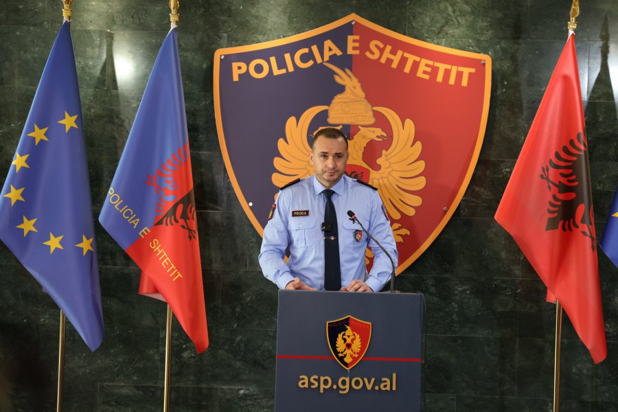 Urdhrat e Ramës: Spektakël edhe në Drejtorinë e Policisë Shkodër
