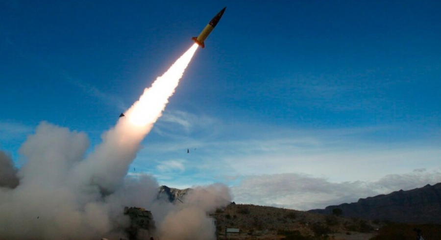 Britania nënshkruan sot marrëveshje për dërgimin e mbi 5.000 raketave në Ukrainë
