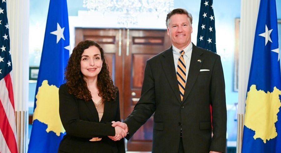 Osmani diskuton me zëvendëssekretarin Landau për bashkëpunimin ekonomik Kosovë - SHBA