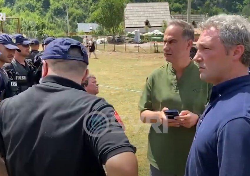 Pamjet nga tensionet në Theth, përfaqësuesit e PD në krah të banorëve kundër prishjes së shtëpive