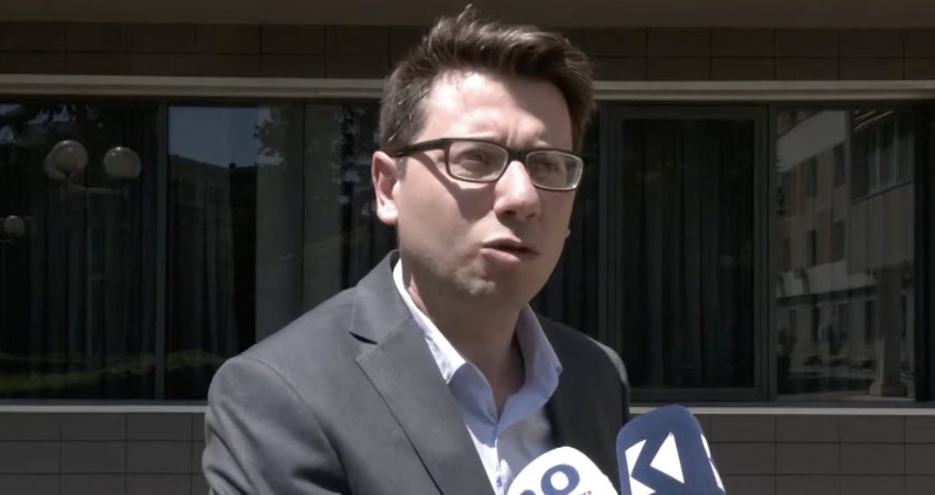 Murati për deputetët e partive tjera: Pse vjinë në Kuvend dhe s’votojnë?