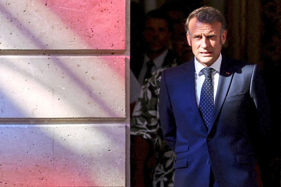 Emmanuel Macron ëndërron për një rikthim à la Vladimir Putin më 2032