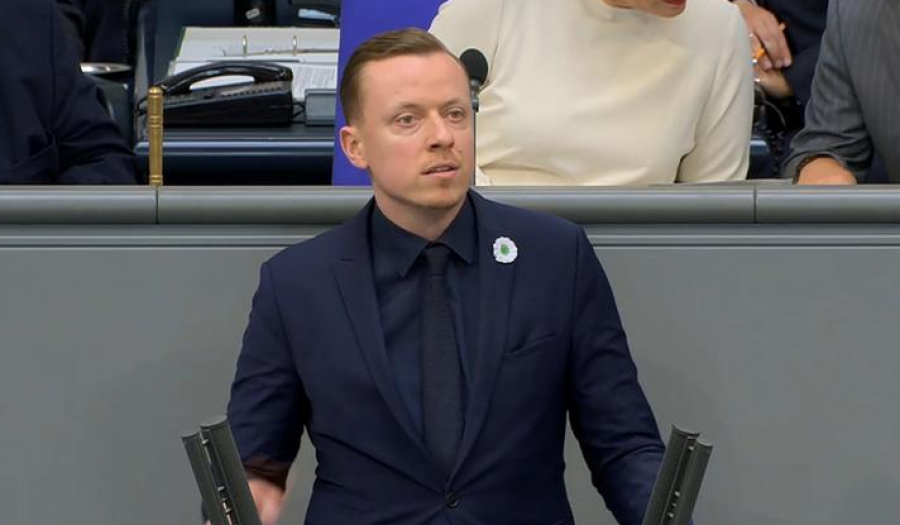 Deputeti gjerman: Legjitime kërkesa e pakicës shqiptare në Serbi që të futet në agjendën e dialogut