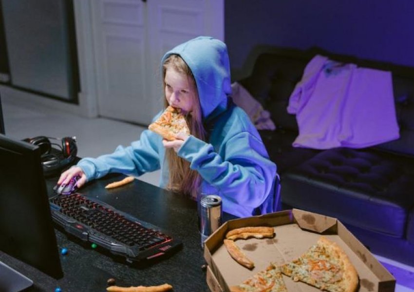 Këta adoleshentët rrezikojnë të kenë kocka të dobëta në të ardhmen