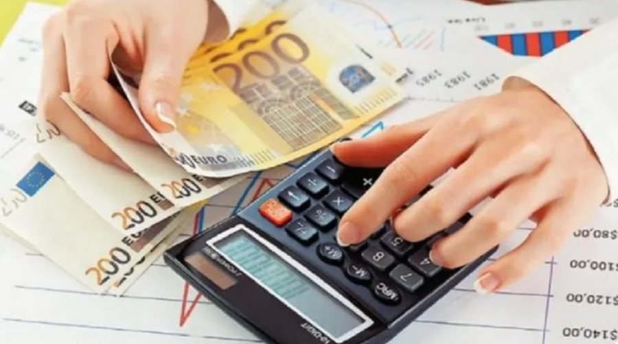 Bllokohen llogaritë bankare për disa komuna në Kosovë