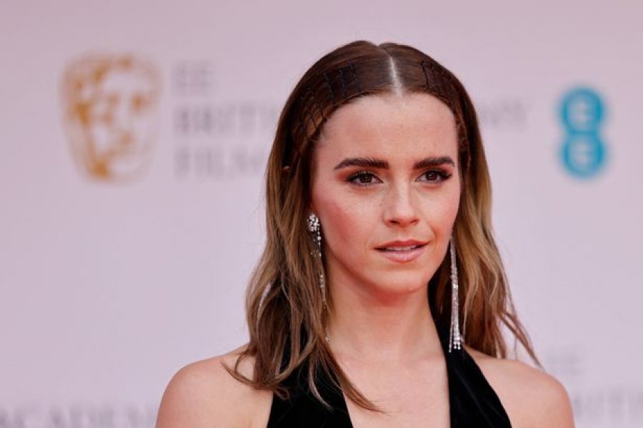Emma Watson tejkalon shpejtësinë në automjet, rrezikon ndëshkim
