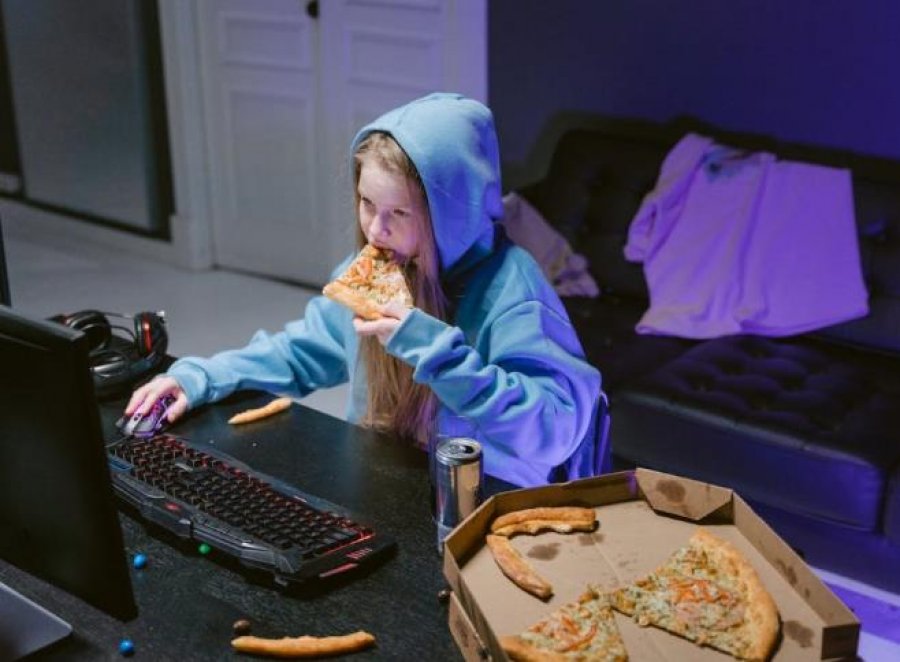 Këta adoleshentët rrezikojnë të kenë kocka të dobëta në të ardhmen