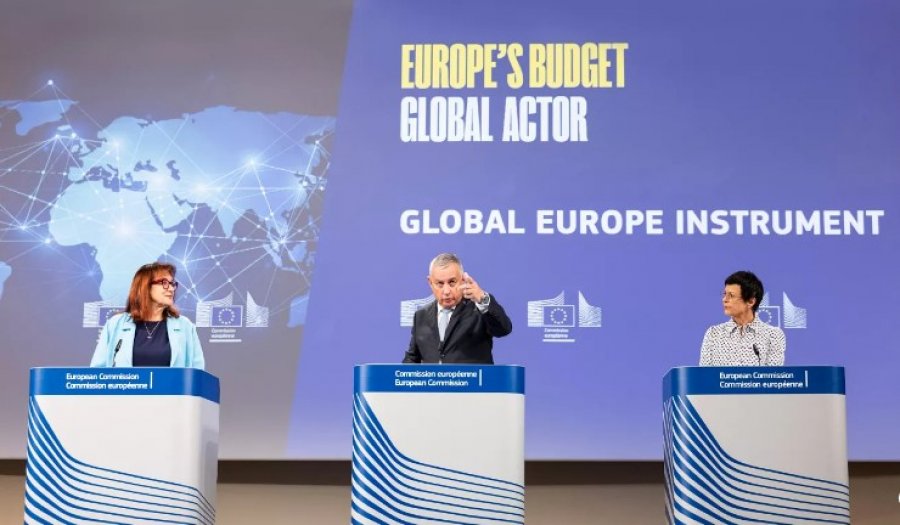 BE ndan 100 miliardë euro për Ukrainën nga buxheti i ri i veprimit të jashtëm: Fokus në zgjerim, migracion dhe rindërtim