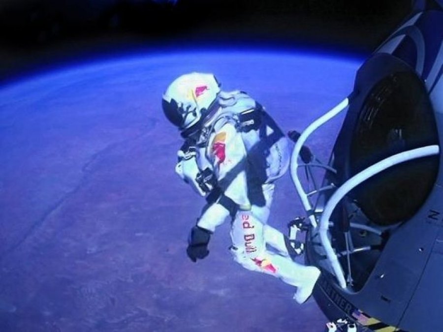 Humb jetën tragjikisht në Itali parashutisti austriak Felix Baumgartner/ Dyshohet për një problem shëndetësor