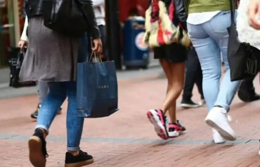 Bankat gjermane po mbyllin me shpejtësi degët dhe po zvogëlojnë shërbimet