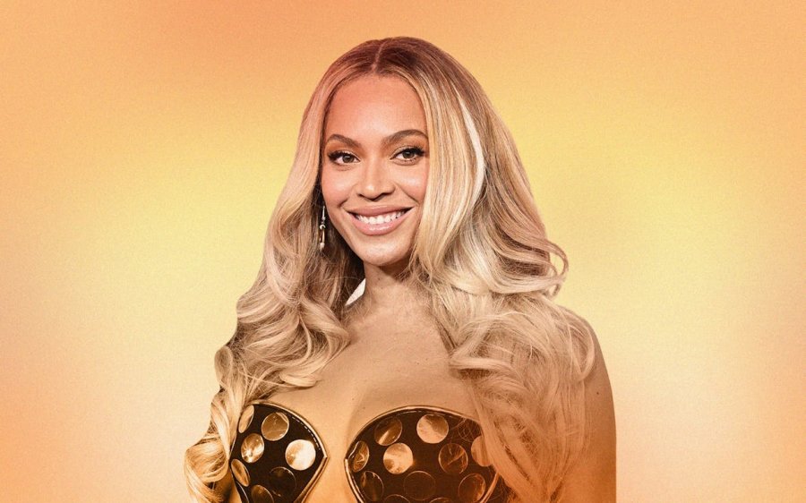 Beyoncé ndez skenën, insekti ndez rrëmujën