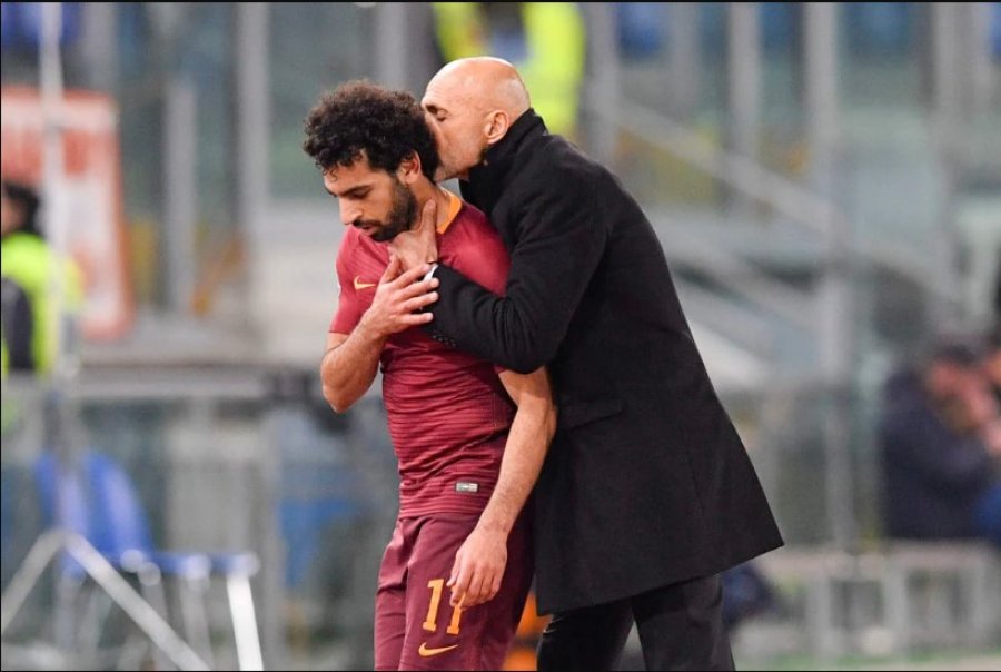 Salah zgjedh tre legjendat e Premier League