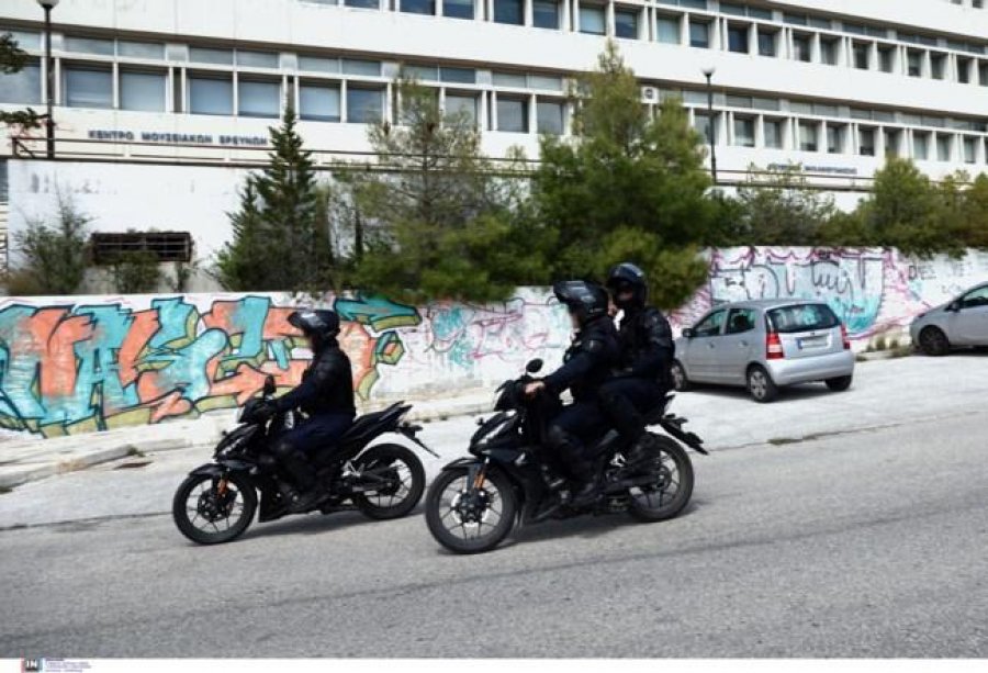Shqiptarët pjesë e rrjetit të drogës të drejtuar nga polici grek, zbulohen 5 milionë euro në llogari