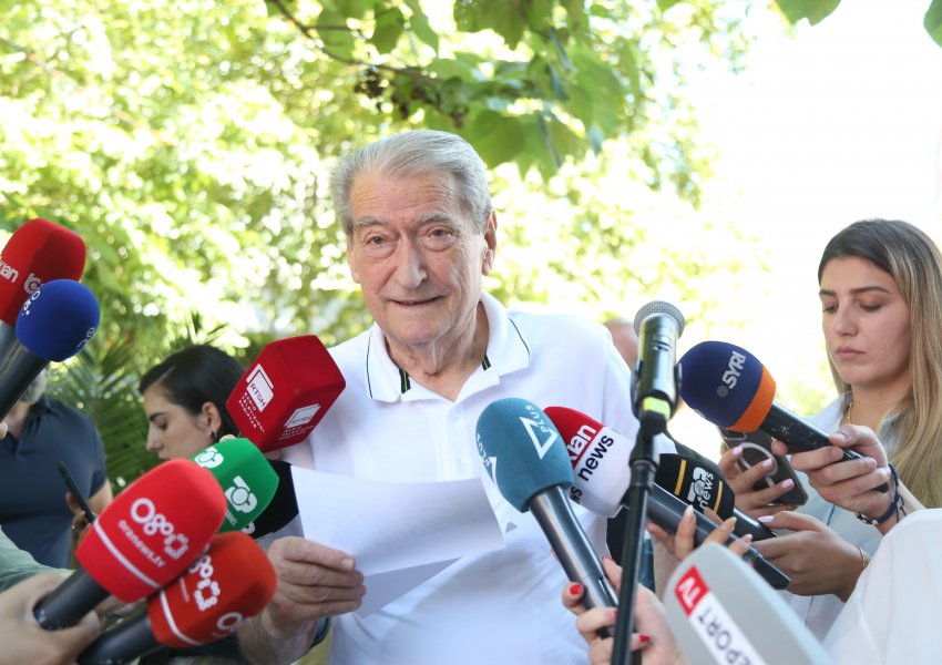 Berisha: Çështja ndaj Irenës me 5 mbiemra është hapur pa emër, çka është një lloj mbrojtje që i bëhet asaj