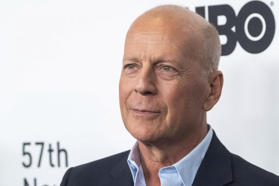Një yll në errësirën e harresës, Bruce Willis nuk e kujton më karrierën
