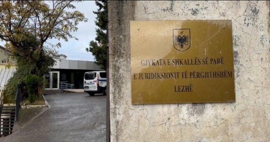 Punonjësi humbi jetën teksa montonte skelën e koncertit, Gjykata e Lezhës lë në ‘arrest shtëpie’ përgjegjësin e subjektit
