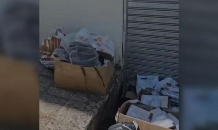 Shiste online mallra të kontrabanduara, arrestohet 26-vjeçari në Gjirokastër