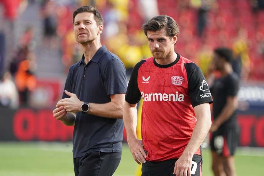 Futbollisti i Leverkusenit 'vjell vrer'‘ ndaj Xabi Alonso-s: Prisja më shumë nga një trajner