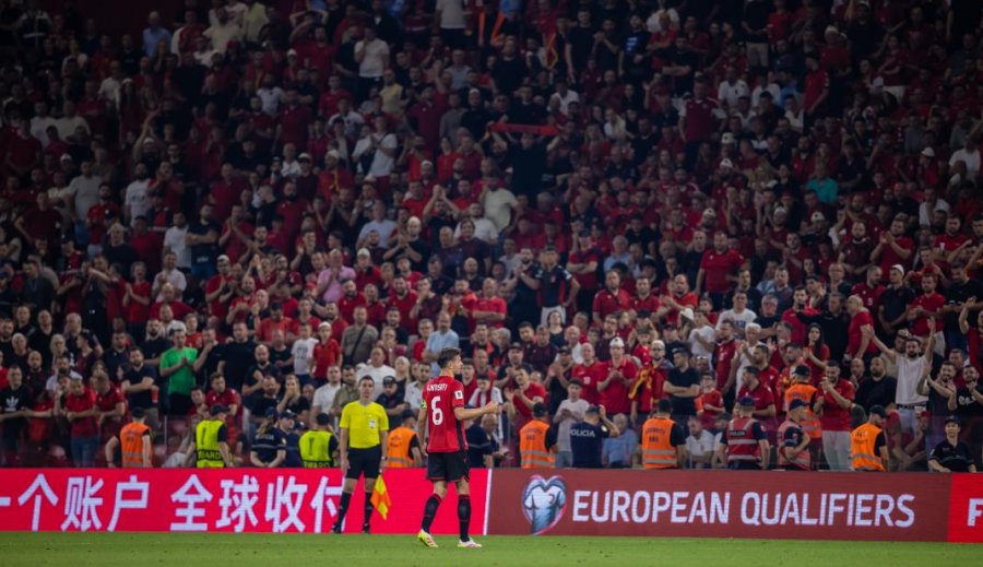 UEFA dënon Shqipërinë për ndeshjen me Serbinë në ‘Air Albania’