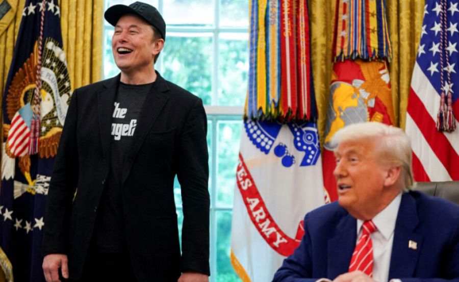 SHBA/ Trump mesazh pajtimi me Musk pasi Tesla pësoi rënie të fortë në Wall Street