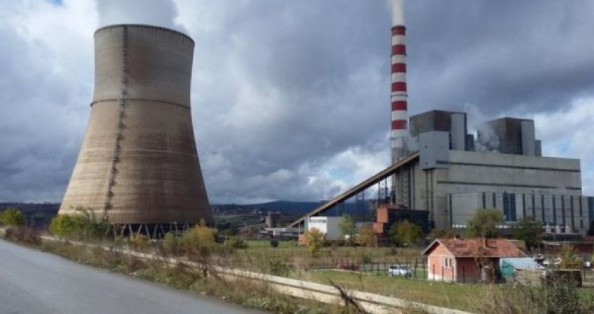 KEK u ndan punëtorëve nga 400 euro bonus