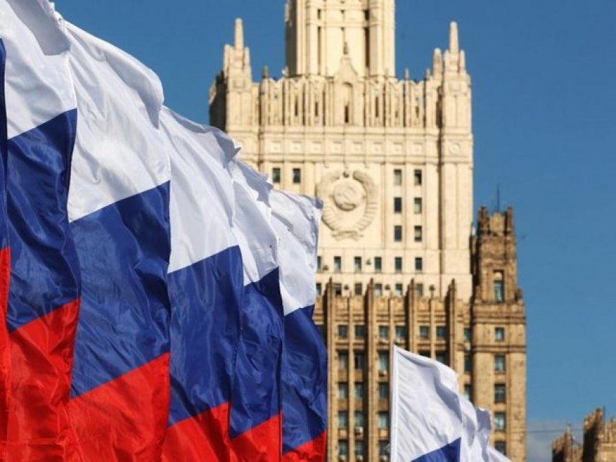 Rusia: Militarizimi i Gjermanisë nga Merz është një arsye për shqetësim