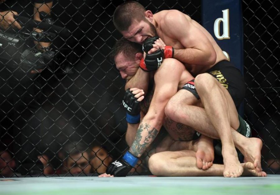 Khabib ‘shigjeton’ McGregor-in: Nëse vazhdon të pish, do të përfundosh në telashe