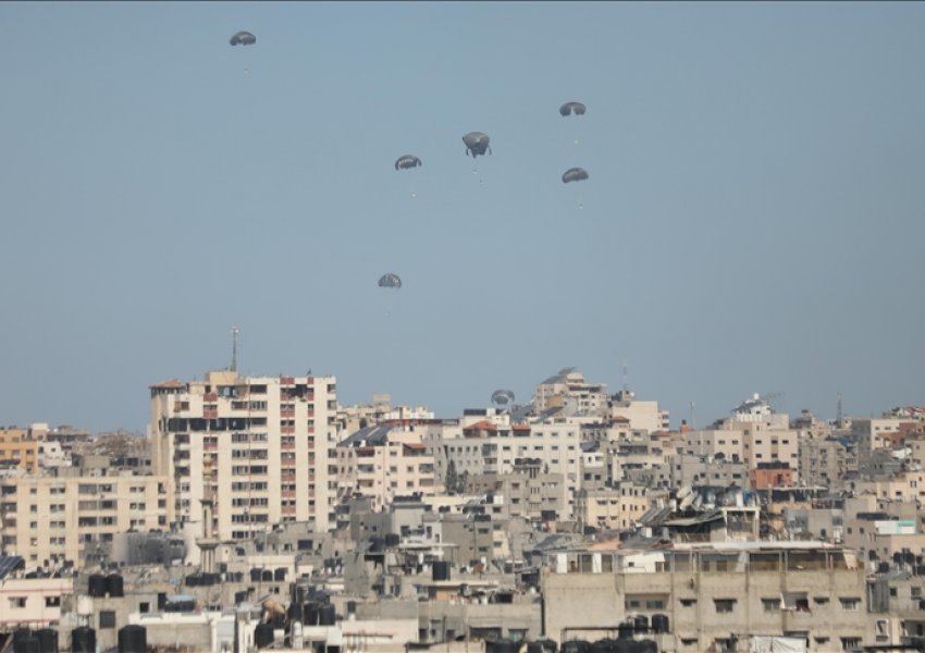 Izraeli lejoi ndihmat / Hamasi kritikon dërgesat ajrore: Propagandë për të maskuar rrethimin dhe urinë e vazhdueshme në Gaza