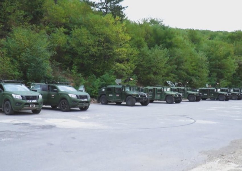 'Kemi 1 mijë trupa në gatishmëri', komandanti i KFOR: Situata në Kosovë mbetet e brishtë