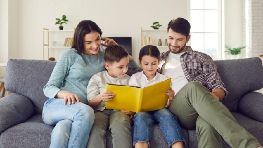 Pavarësisht të ardhurave, këto tri gjëra nuk mungojnë kurrë në një familje të dashur