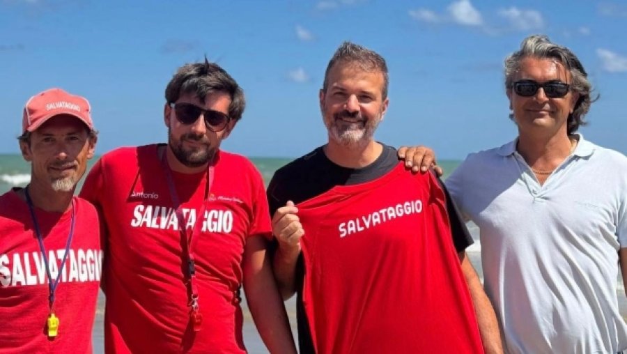 Andrea Stramaccioni, hero për një ditë, shpëton dy vajza nga mbytja