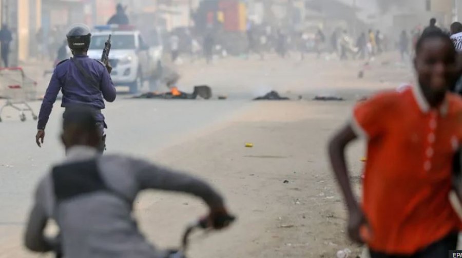 Protesta kundër rritjes së çmimit të naftës në Angola, 22 të vdekur. Mes viktima, një oficer policie