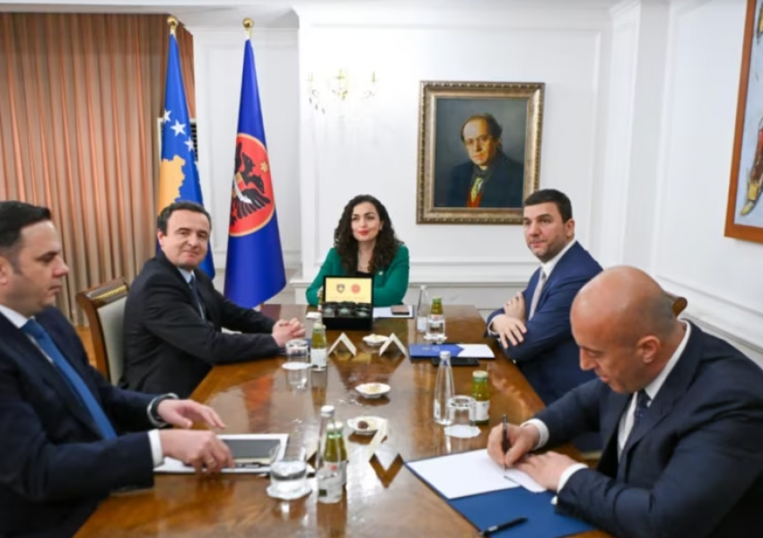 Presidentja Osmani takon sot partitë politike, diskutohet caktimi i datës së zgjedhjeve lokale