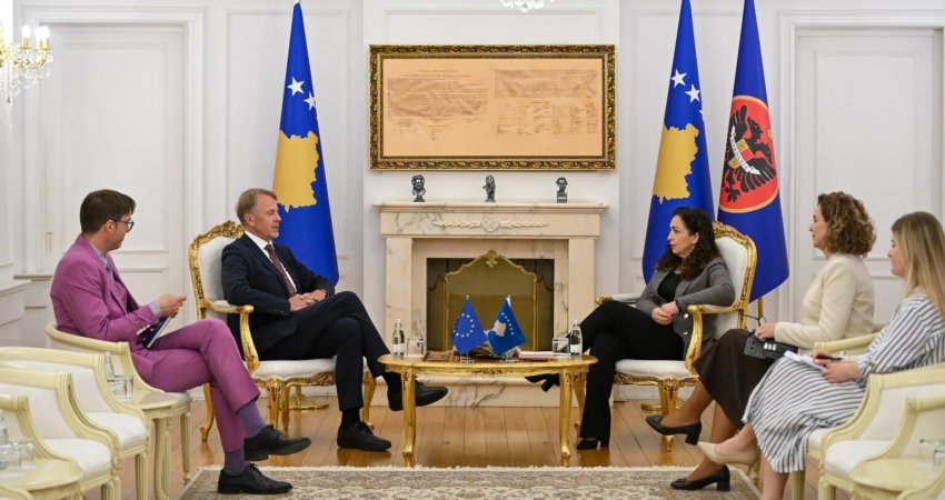 Osmani takohet me Orav, flasin për krijimin e institucioneve – përmendet edhe vizita e Kallas në Kosovë