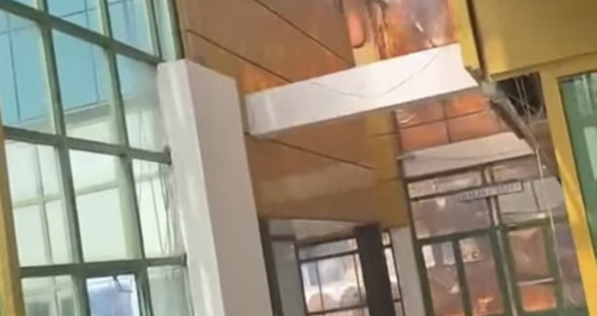 Policia jep detaje për zjarrin në qendrën tregtare në Breg të Diellit