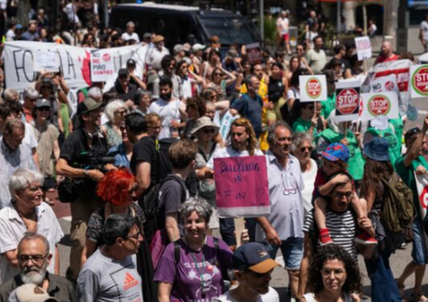 Protesta kundër turizmit masiv përfshijnë Spanjën, Italinë dhe Portugalinë