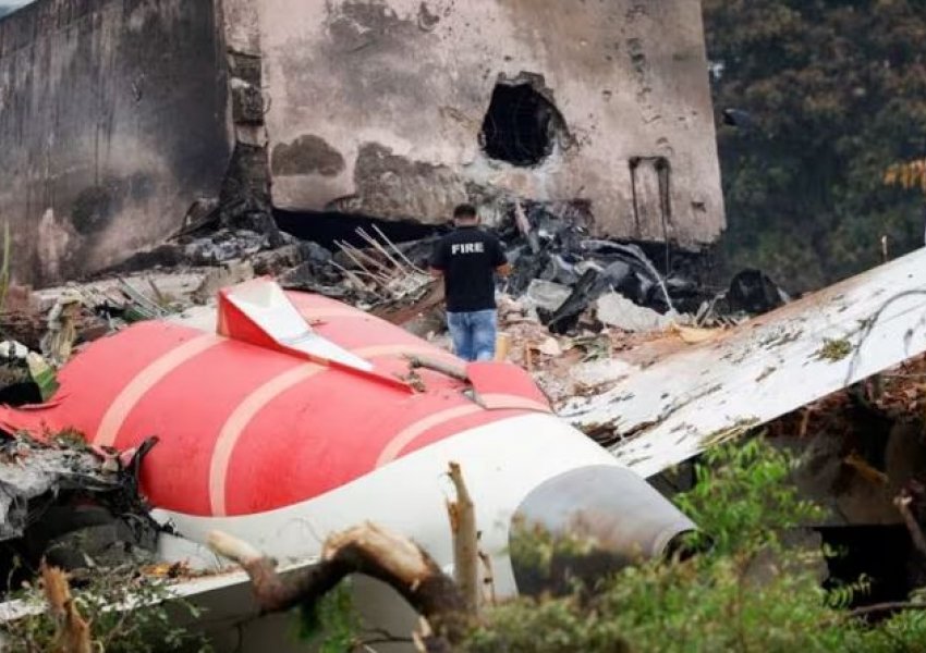 Kjo mund të jetë arsyeja e tragjedisë ajrore të 'Boeing 787'