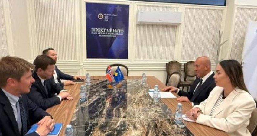 Haradinaj pret në takim Përfaqësuesin e Posaçëm të Norvegjisë për Ballkanin Perëndimor