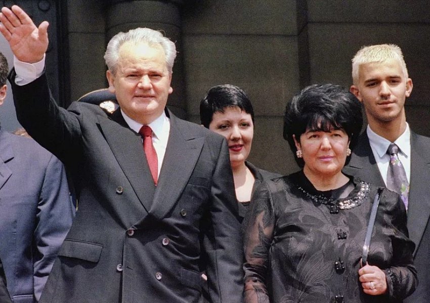 Strategjia e Trump do ndezë ndryshimin e shumëpritur të regjimit. Përvoja ime me Millosheviçin është një udhërrëfyes