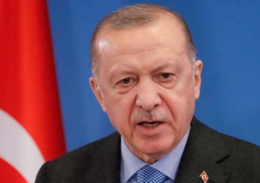Erdogan paralajmëron Izraelin: Kujdes me Iranin