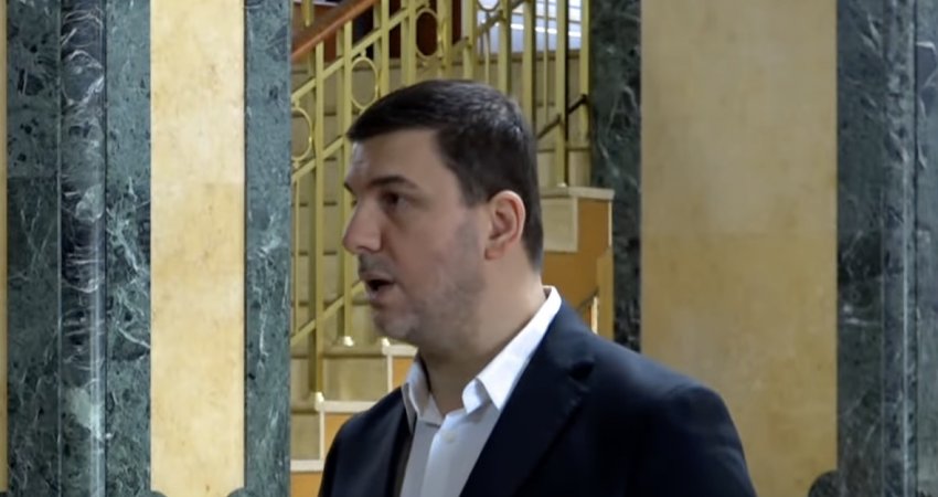Krasniqi: Kurti dhe VV po e shkelin Kushtetutën me vetëdije, për ta aktgjykimi i Kushtetueses s’ka vlerë