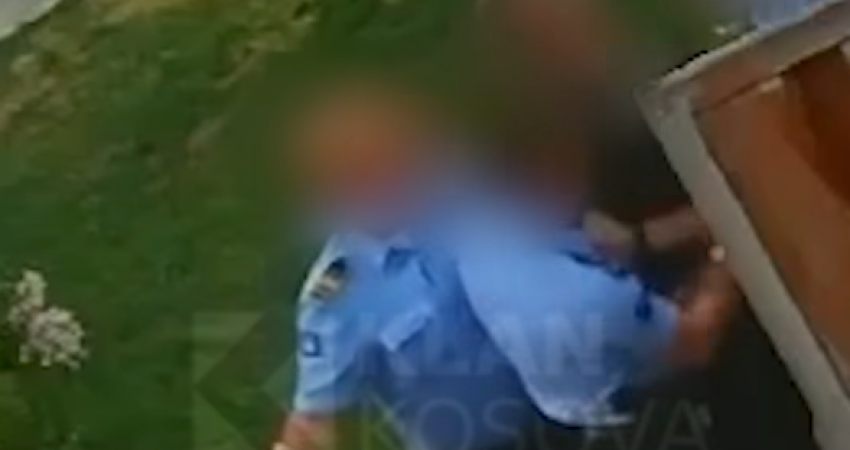 Arrestohen tre zyrtarët policorë për keqtrajtimin e qytetarit gjatë arrestimit në Klinë