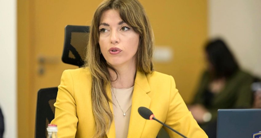 Haxhiu: Le t’i tregojë dikush KPK-së dhe ZKPSH-së që Albin Kurti nuk është kryeministër në detyrë