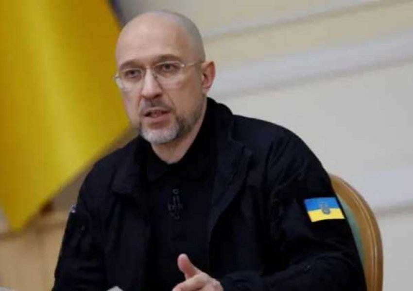 Pas pezullimit të ndihmave nga Trump, Ukraina: Jemi gati të firmosim për mineralet